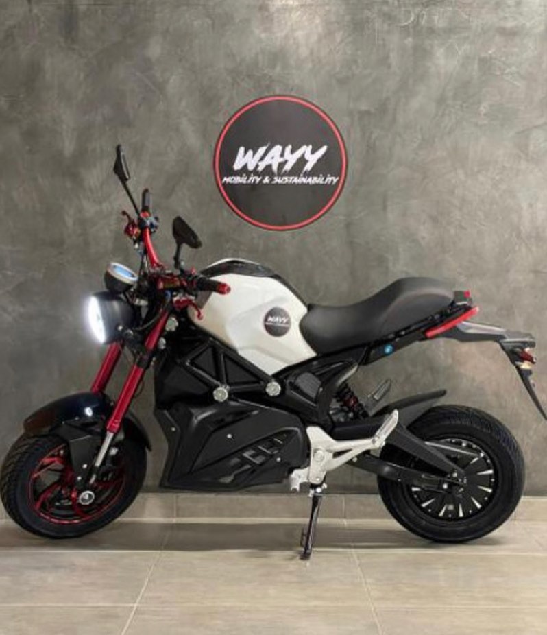 Monster M1 - Detalhes